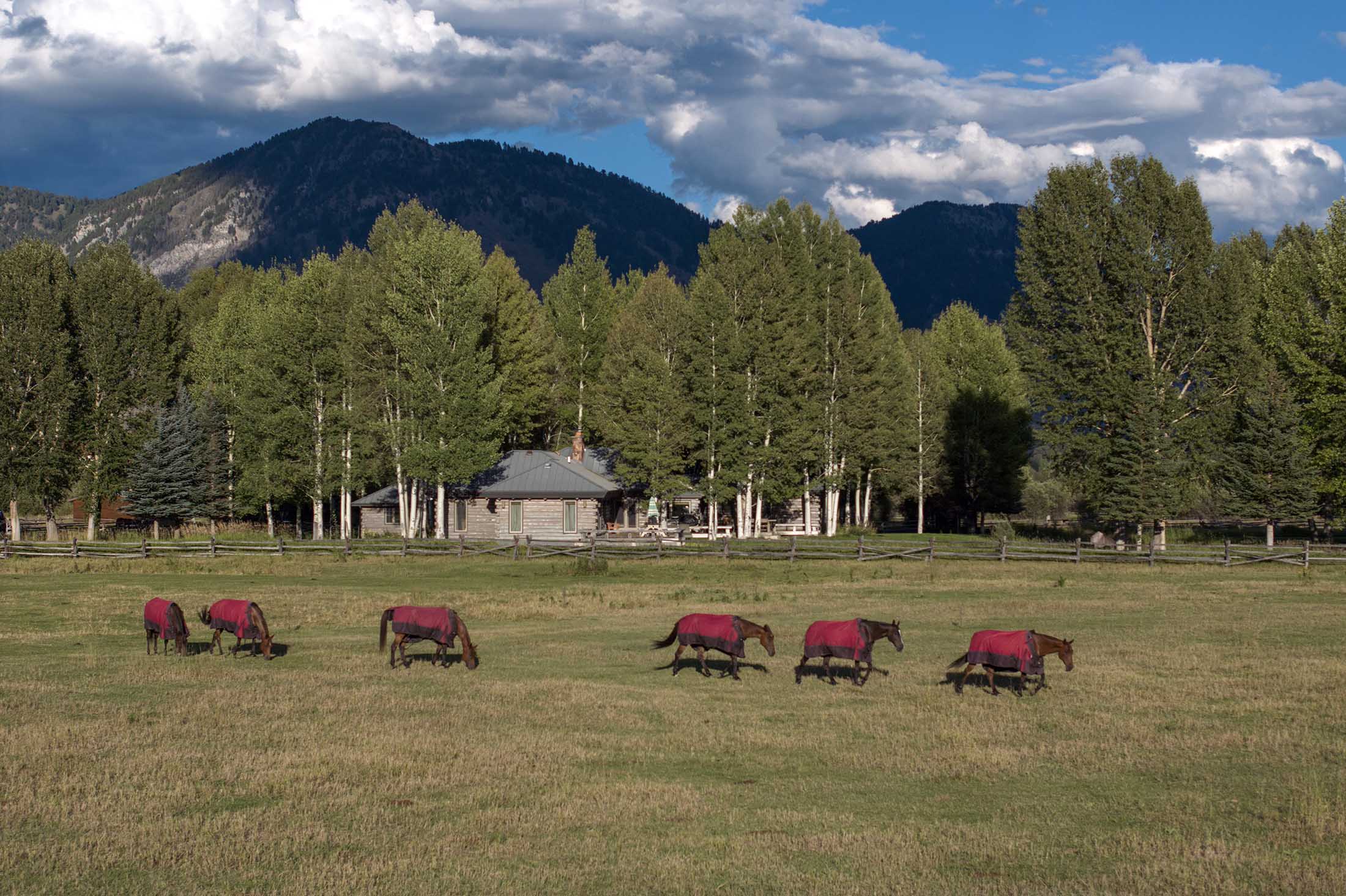 Skyline Retreat Live Water Properties Ranches for Sale in Wyoming, Montana & Colorado