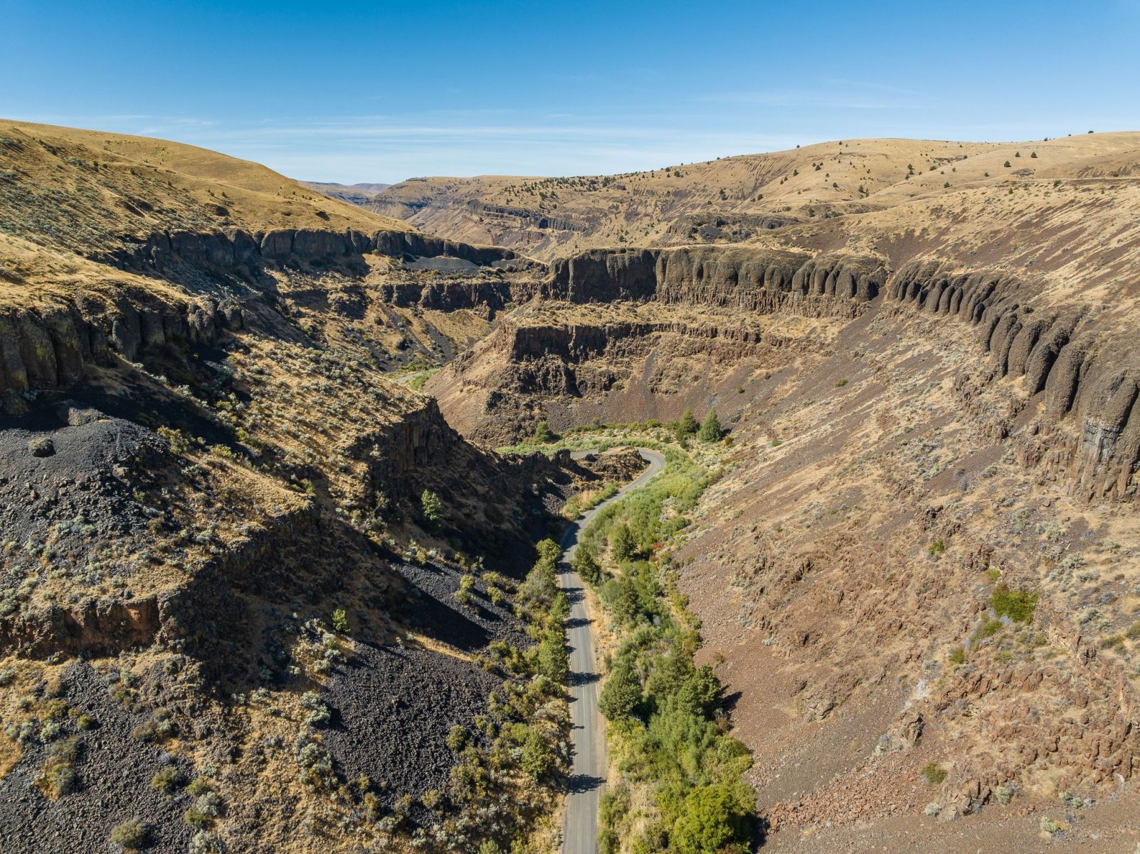 Seven_Springs_Butte_creek_aerial_view(4)