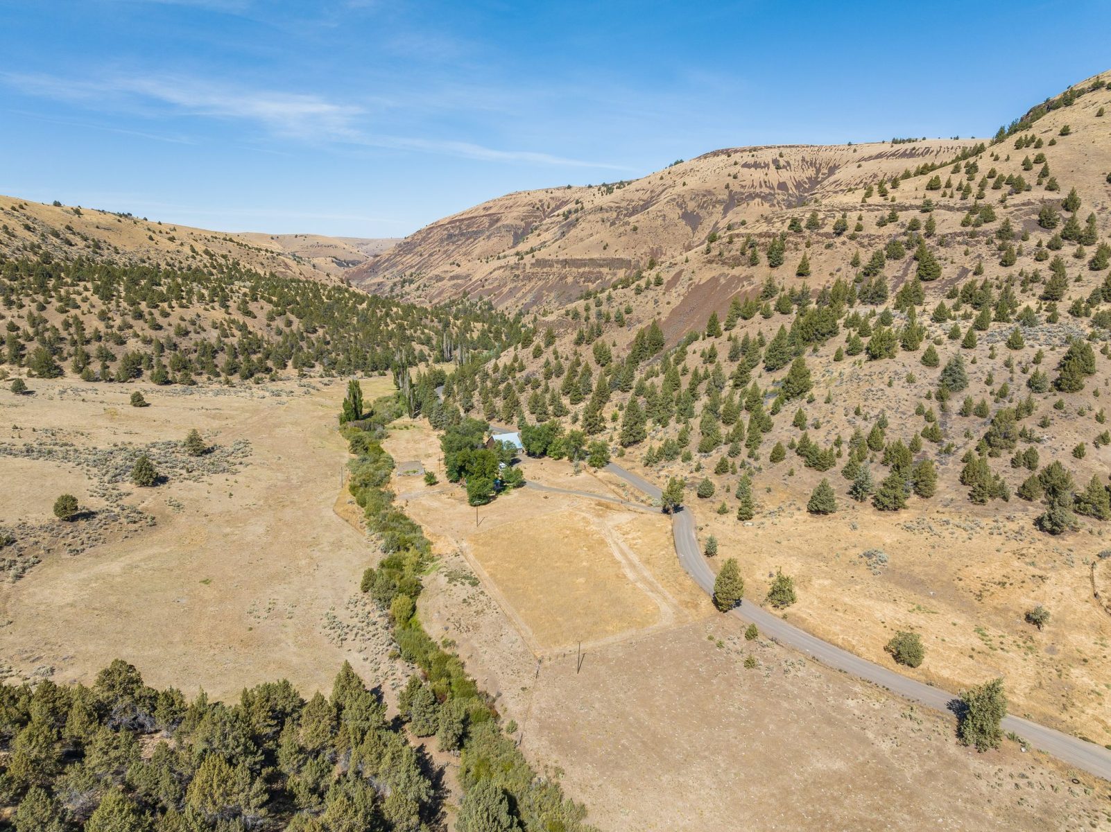Seven_Springs_Butte_creek_aerial_view(5)