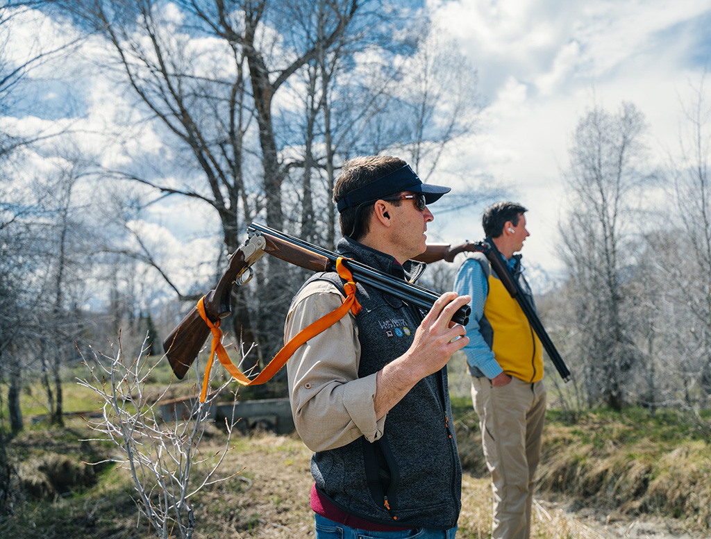 Livewater team hunting together