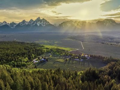 Lost Creek Ranch mountain view