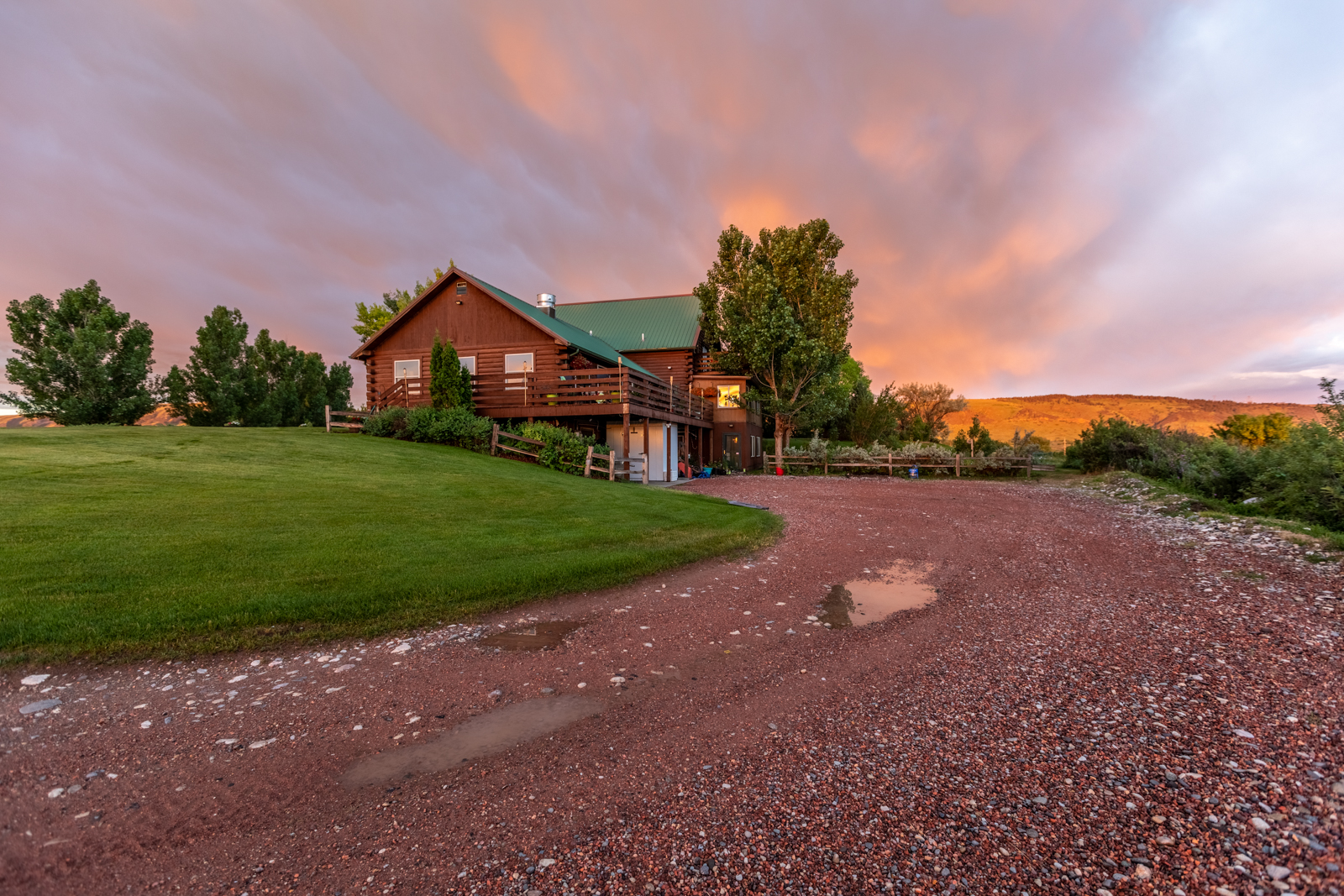 Montana fly fishing ranch exterior