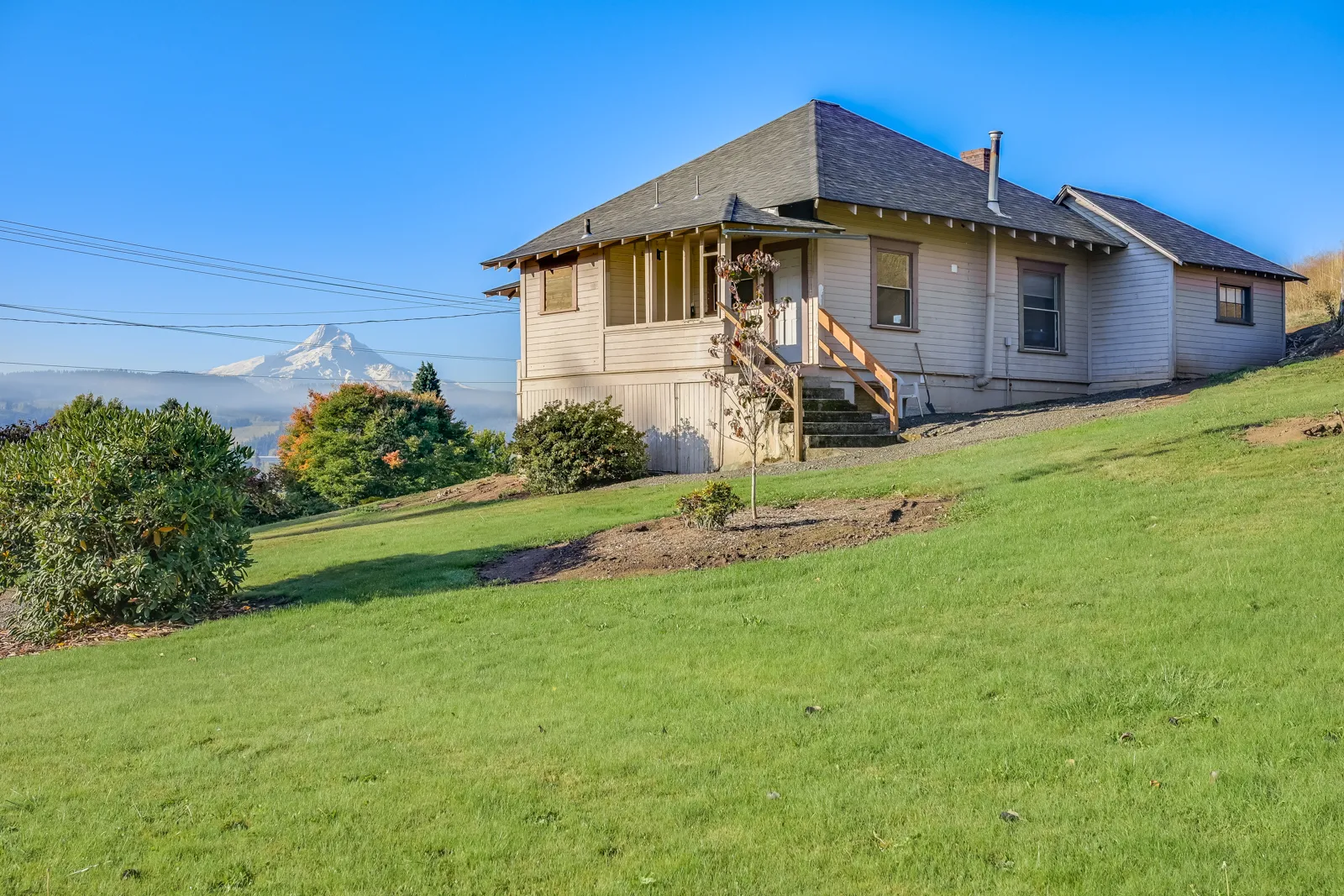 Oregon Ranching Ranch for Sale in Oregon | Income-Producing Hood River Ranch