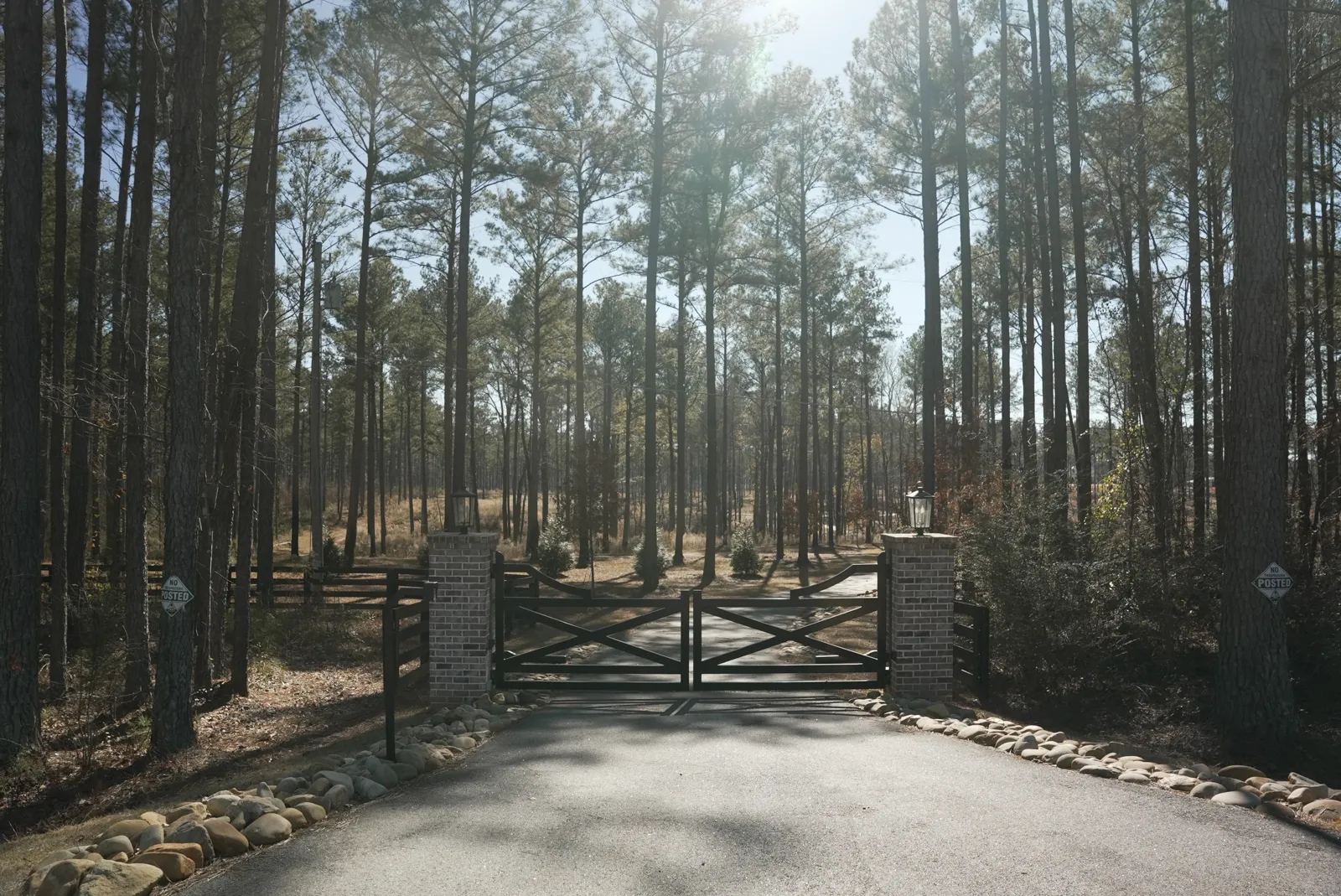 entrance gate to 4W Farm